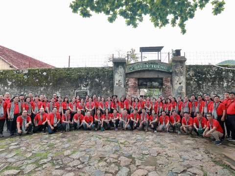 ĐẢNG UỶ CÁC CƠ QUAN ĐẢNG TP. HỒ CHÍ MINH - CÔN ĐẢO LINH THIÊNG