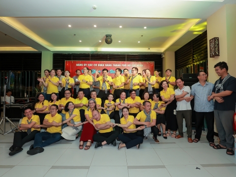 ĐẢNG UỶ CÁC CƠ QUAN ĐẢNG TP. HỒ CHÍ MINH - CÔN ĐẢO LINH THIÊNG