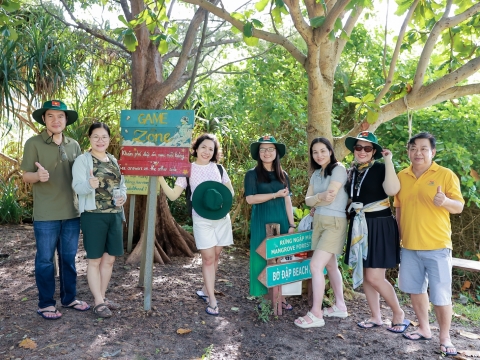 ĐẢNG UỶ CÁC CƠ QUAN ĐẢNG TP. HỒ CHÍ MINH - CÔN ĐẢO LINH THIÊNG