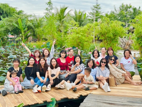 TRƯỜNG MẦM NON HOA ANH ĐÀO - BIỂN NHA TRANG 