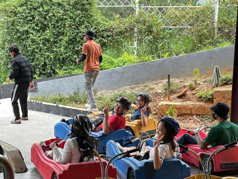 TRƯỜNG TIỂU HỌC PHÚ MỸ - ĐÀ LẠT NGÀN HOA 