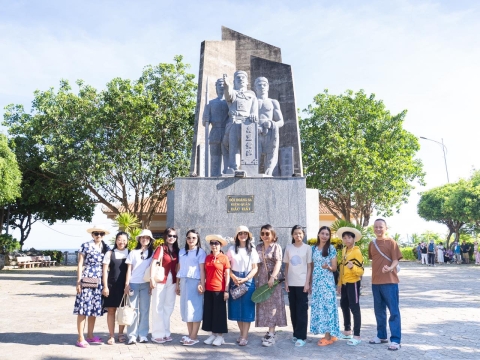 TRƯỜNG THCS HUỲNH TẤN PHÁT - ĐẢO LÝ SƠN - ĐÀ 