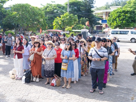 TRƯỜNG THCS HUỲNH TẤN PHÁT - ĐẢO LÝ SƠN - ĐÀ 