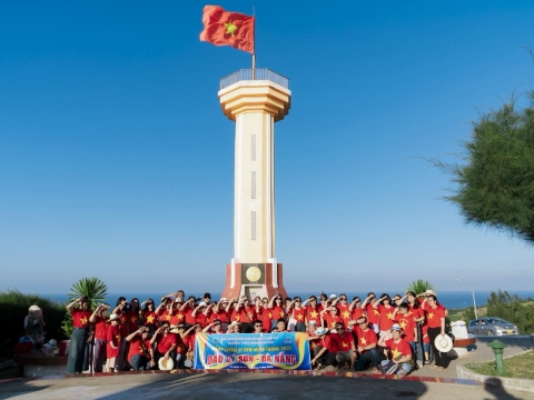 TRƯỜNG THCS PHẠM HỮU LẦU - HÀNH TRÌNH LÝ SƠN - ĐÀ 