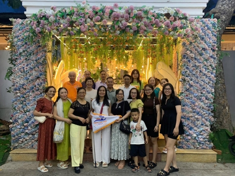 GIA ĐÌNH CHỊ NGA - NHA TRANG 5N4Đ