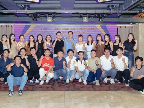 Ngân Hàng TP Bank Quận 4 - Hành trình Vĩnh Long Cần Thơ 3N2Đ