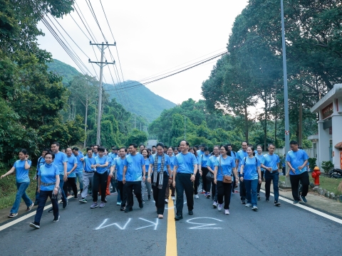 ĐẢNG UỶ CÁC CƠ QUAN ĐẢNG TP. HỒ CHÍ MINH - CÔN ĐẢO LINH THIÊNG